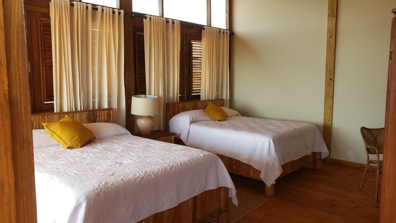 Eco Del Mar Hotel Pedernales Exterior photo